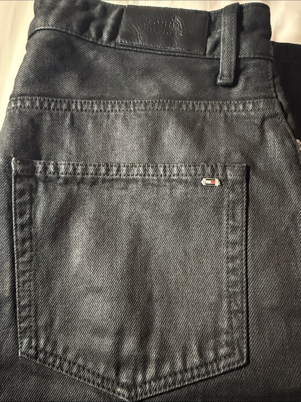 Womens Black Wide-Leg Jeans - Picture 3 of 5